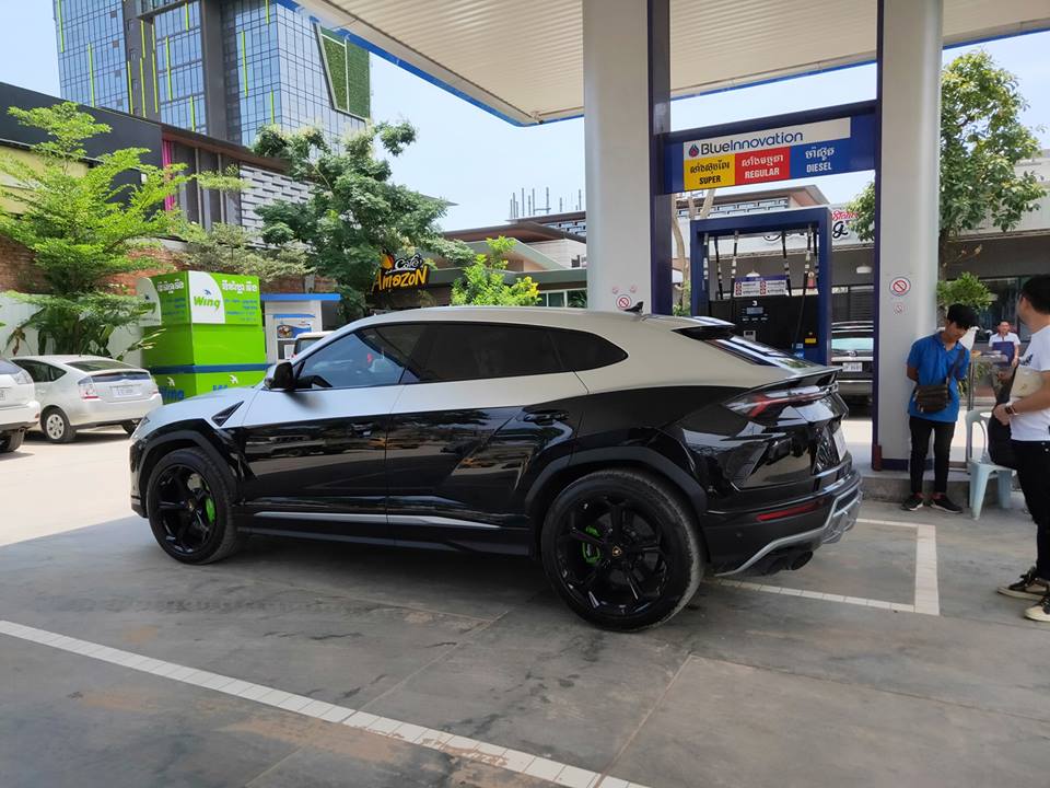 Khi số lượng Lamborghini Urus ở Campuchia lên đến 12 chiếc, đây là cách tạo sự khác biệt Khi số lượng Lamborghini Urus ở Campuchia lên đến 12 chiếc, đây là cách tạo sự khác biệt