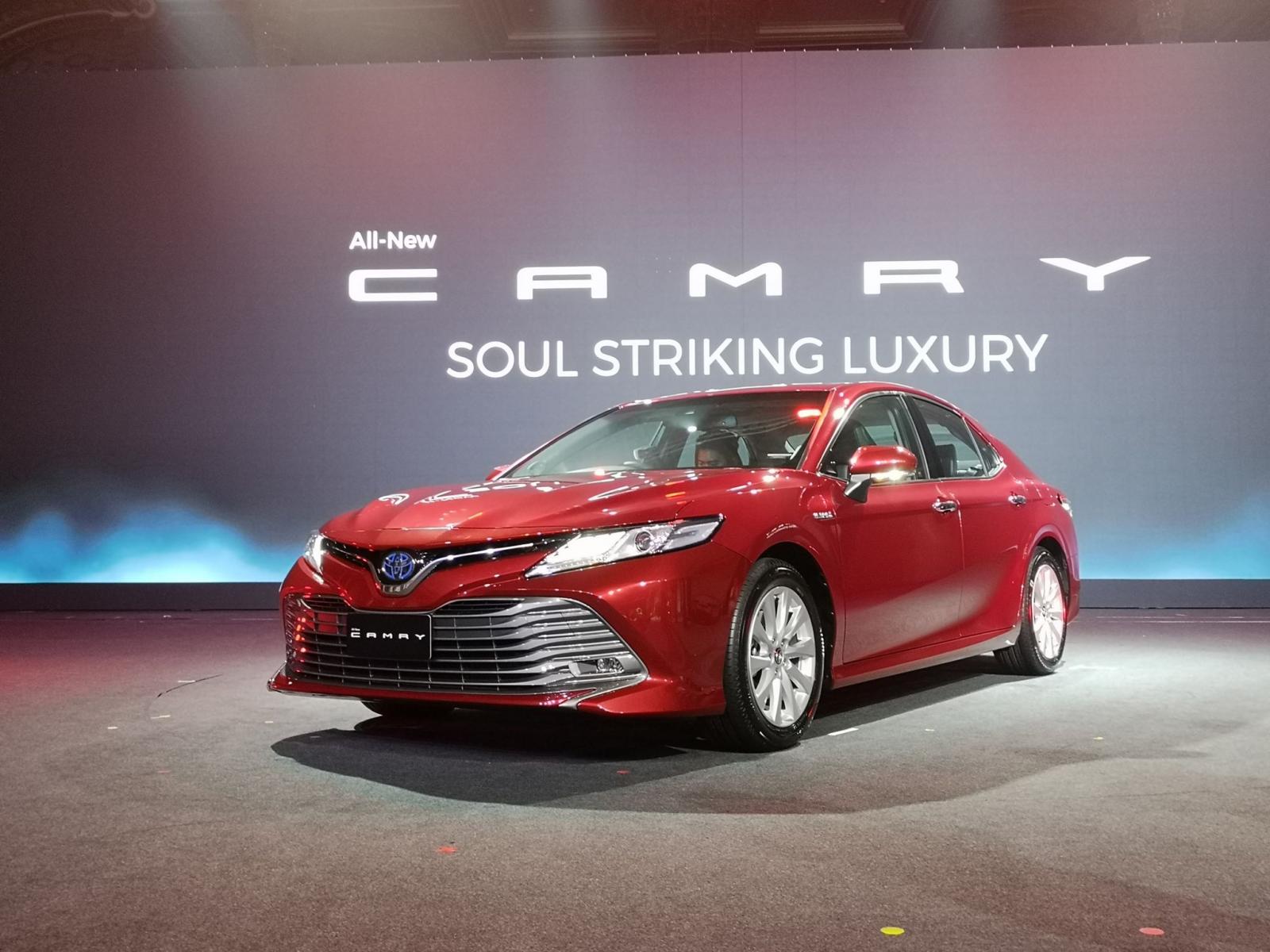 Thay vì 1 chế độ lái như trước đây, Toyota Camry 2019 bản 2.5Q sẽ có 3 chế độ điều khiển