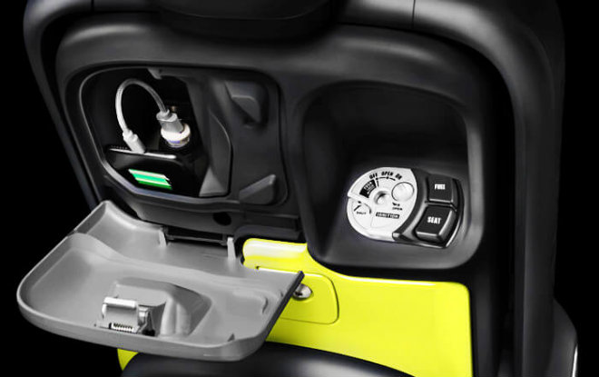 Xe sở hữu trang bị cổng sạc USB và hộc đựng tiện lợi Xe sở hữu trang bị cổng sạc USB và hộc đựng tiện lợi