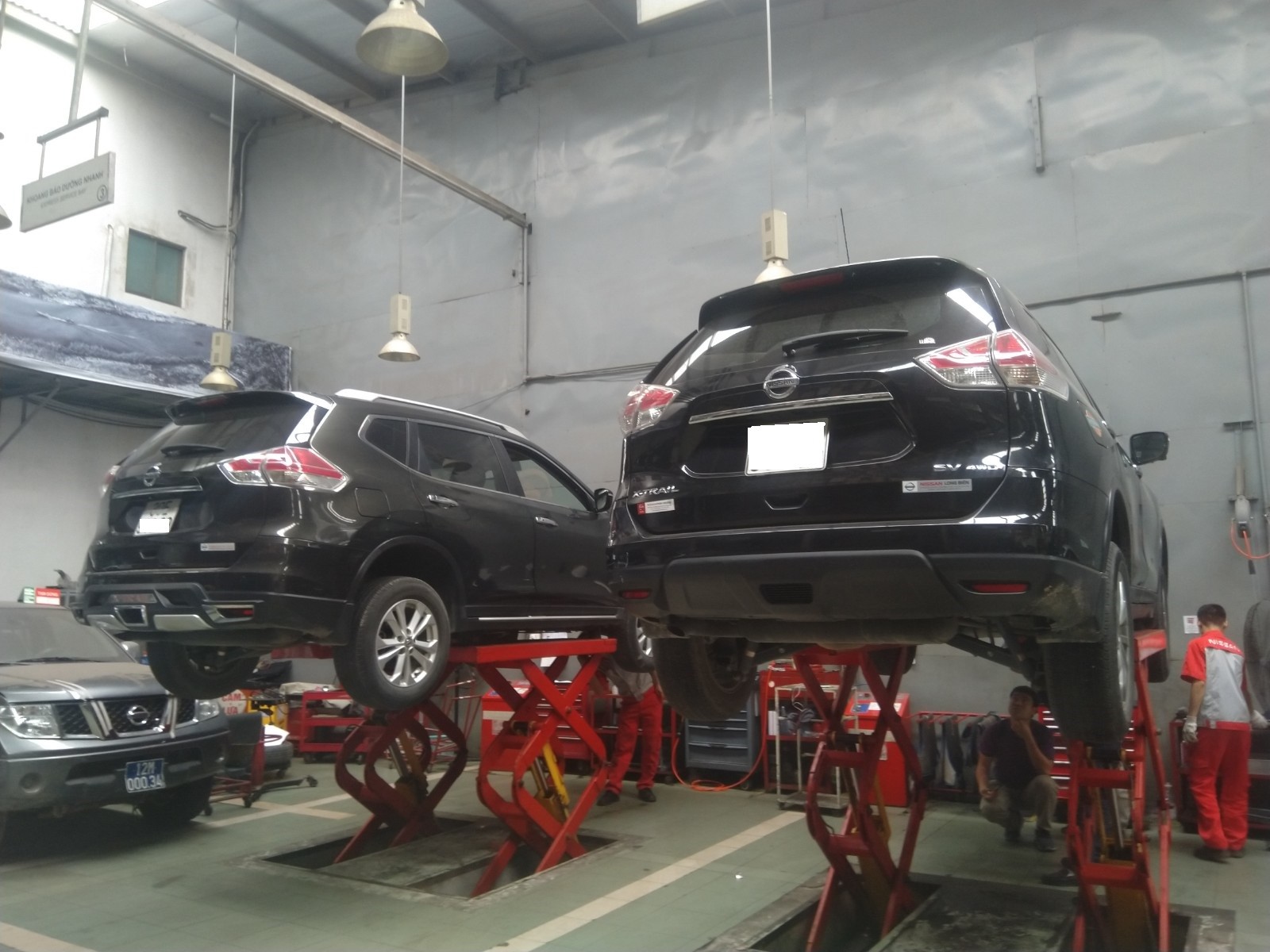 Nissan Việt Nam cho biết hiện tượng rò rỉ dầu dưới gầm xe sẽ không tạo nên bất cứ ảnh hưởng nào đối với Nissan X-Trail