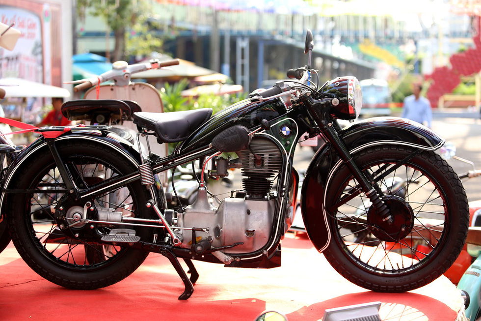 Dàn xe trong Ngày hội xe cổ Sài Gòn 2019