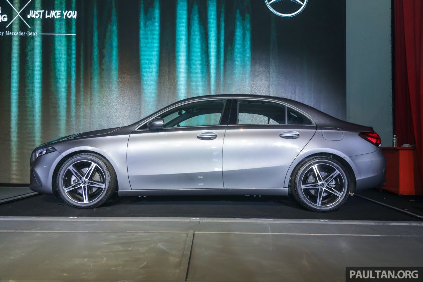 Mercedes-Benz A-Class Sedan 2019 dài hơn 130 mm và cao hơn 6 mm so với bản hatchback Mercedes-Benz A-Class Sedan 2019 dài hơn 130 mm và cao hơn 6 mm so với bản hatchback