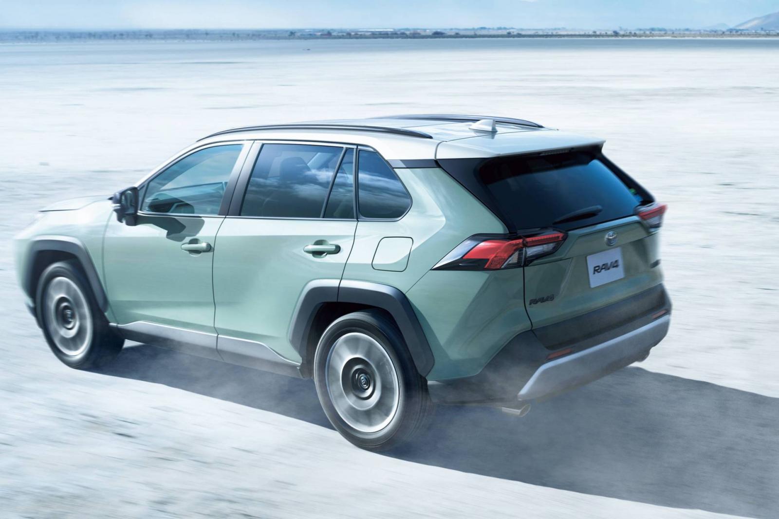 Toyota RAV4 2019 tại Nhật Bản dùng động cơ khác với xe ở Mỹ