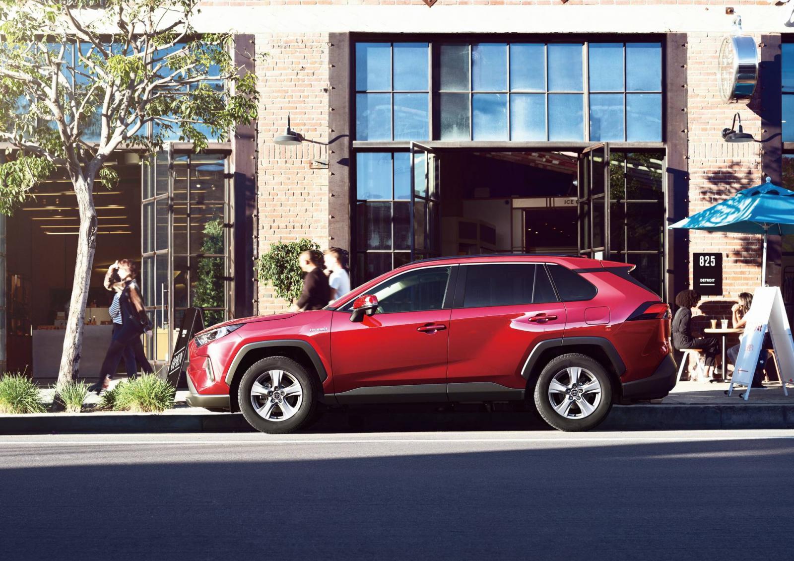 Toyota RAV4 2019 tại Nhật Bản có lượng tiêu thụ xăng khá thấp