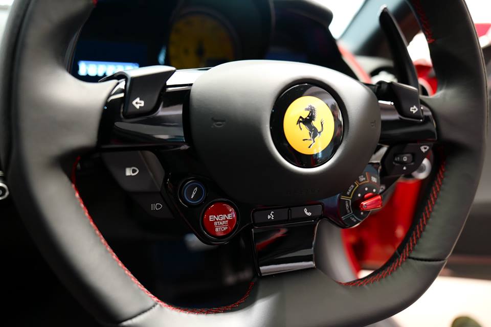 Siêu xe Ferrari 812 Superfast Tailor Made không có nâng cấp động cơ Siêu xe Ferrari 812 Superfast Tailor Made không có nâng cấp động cơ