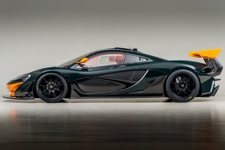 Chiếc McLaren P1 GTR của ông Bruce Canepa chỉ mới lăn bánh 193 km