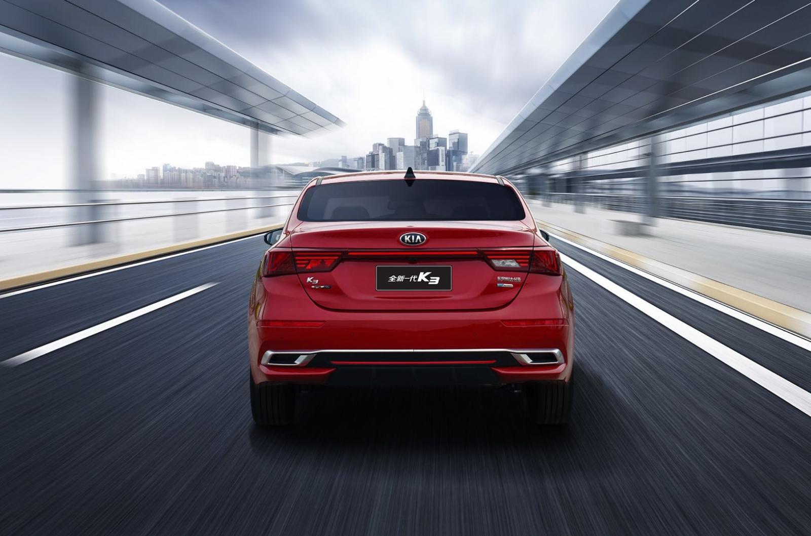 Kia K3 2019 dành cho Trung Quốc khi nhìn từ phía sau Kia K3 2019 dành cho Trung Quốc khi nhìn từ phía sau