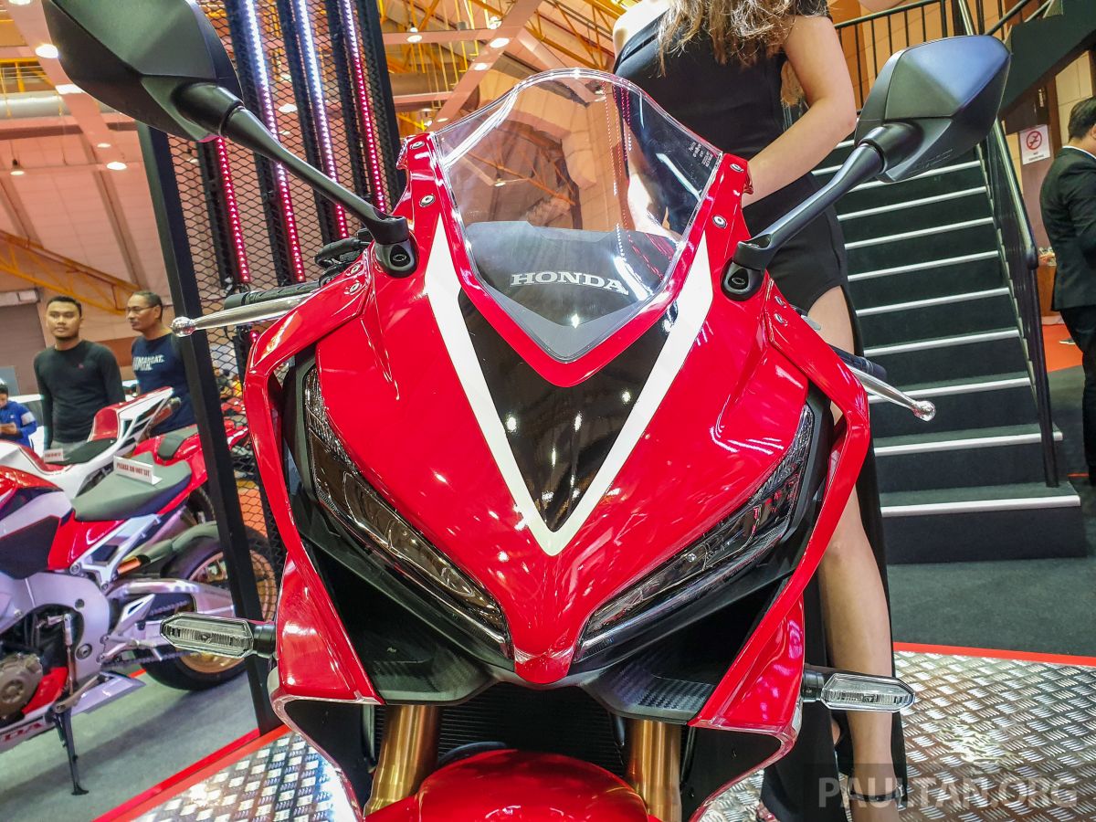 Đèn pha Honda CBR650R