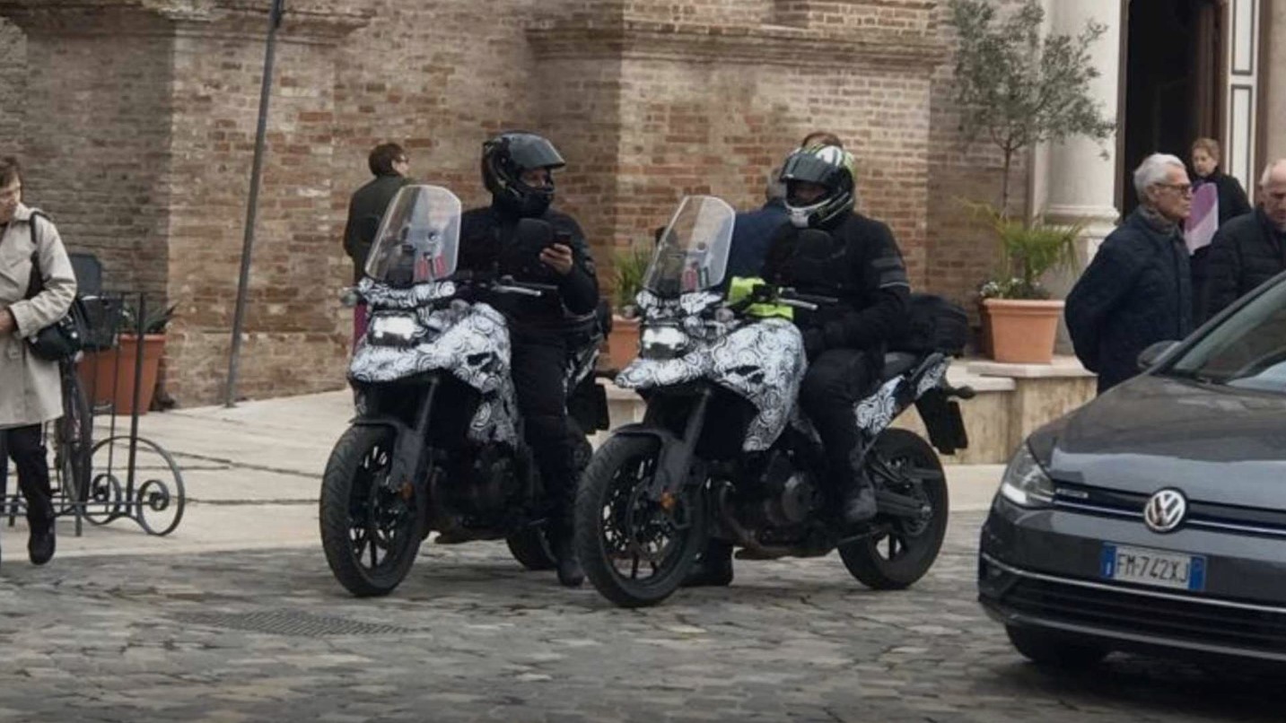 Hình ảnh bộ đôi xe Adventure được cho là của Suzuki