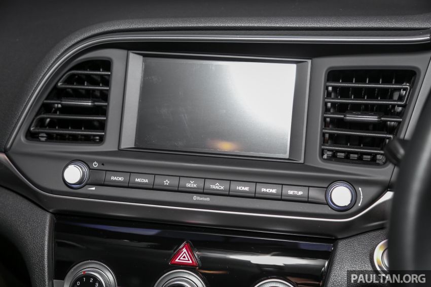 Màn hình thông tin giải trí của Hyundai Elantra 2019