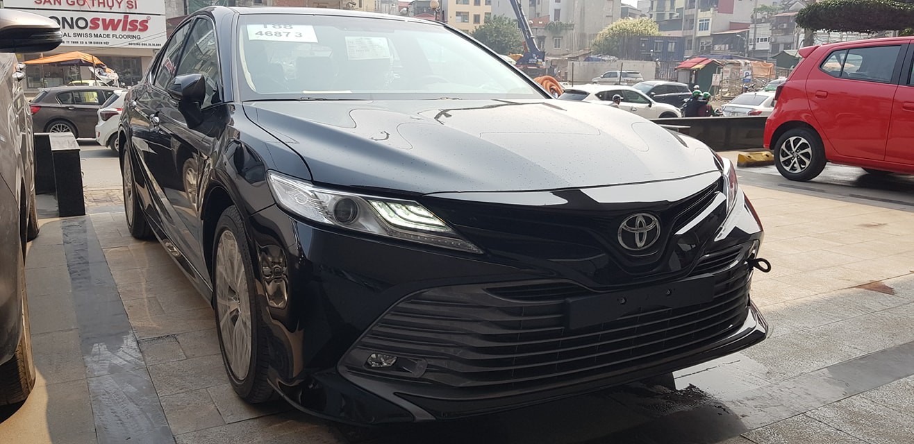 Tuy giá tăng tới 300 triệu đồng so với thế hệ trước, Toyota Camry 2019 sẽ có nhiều trang bị xứng đáng, thuộc hàng bậc nhất phân khúc Tuy giá tăng tới 300 triệu đồng so với thế hệ trước, Toyota Camry 2019 sẽ có nhiều trang bị xứng đáng, thuộc hàng bậc nhất phân khúc