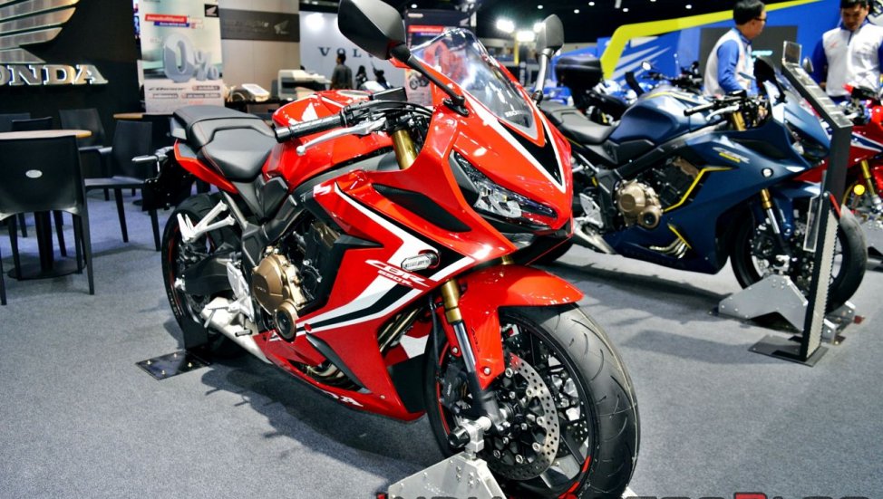 Honda CBR650R 