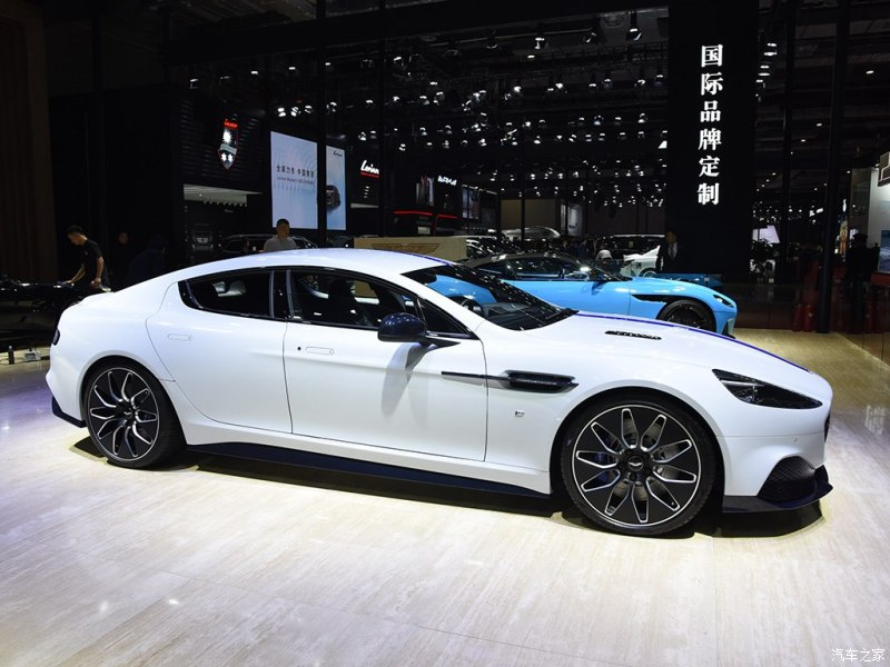 Trong đó, 2/3 số lượng xe Aston Martin Rapide E bán ra sẽ đến thị trường khổng lồ Trung Quốc Trong đó, 2/3 số lượng xe Aston Martin Rapide E bán ra sẽ đến thị trường khổng lồ Trung Quốc