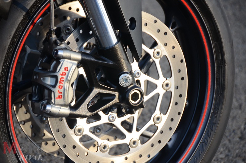 Phanh và đĩa phanh sẽ ảnh hưởng trực tiếp đến sự an toàn của người điều khiển