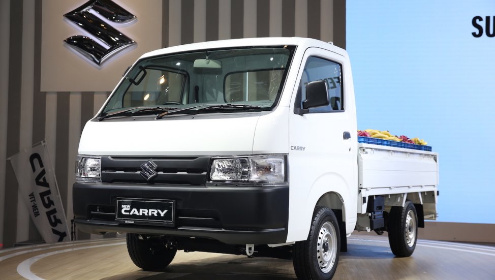 Suzuki Carry 2019 sở hữu đầu xe mới