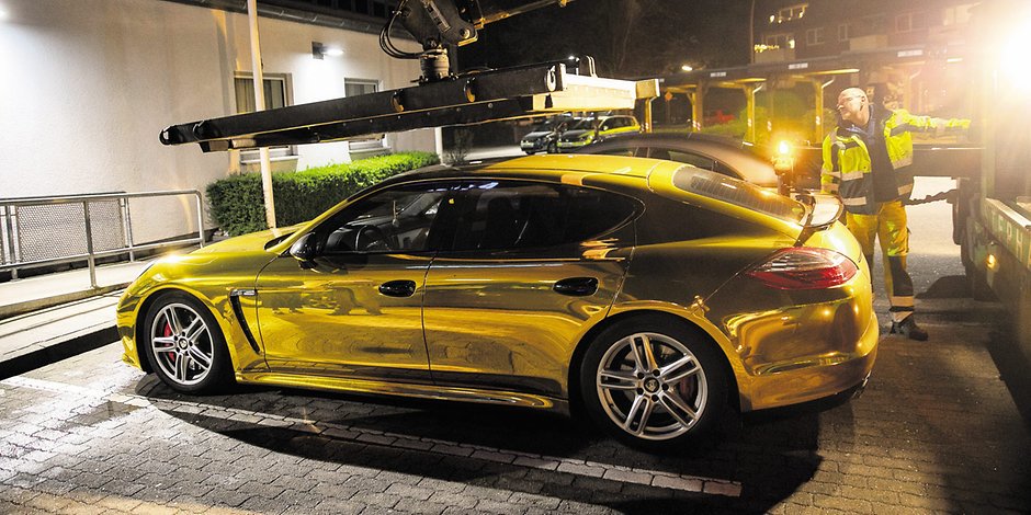 Người lái chiếc Porsche Panamera bị cảnh sát sờ gáy lần thứ hai