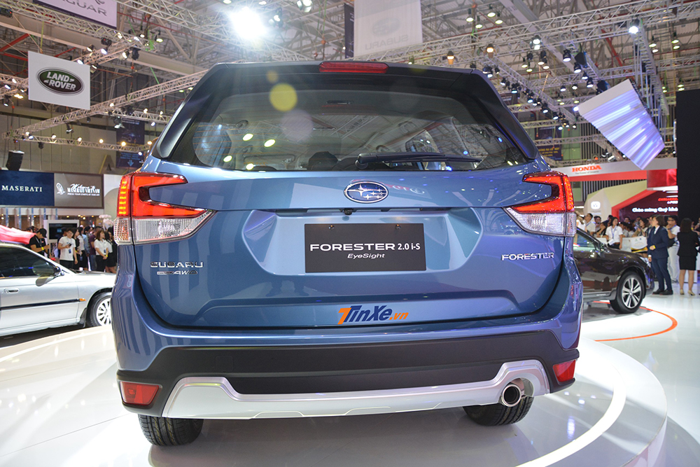 Thiết kế đằng sau của Subaru Forester 2019