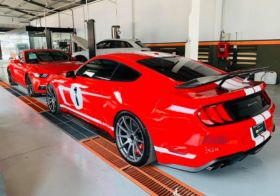 Hennessey Heritage Edition Mustang độc nhất Việt Nam được chủ nhân độ thêm cánh gió đuôi