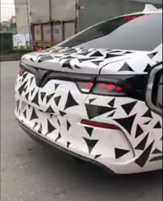 Thiết kế đuôi xe VinFast LUX A2.0 Thiết kế đuôi xe VinFast LUX A2.0