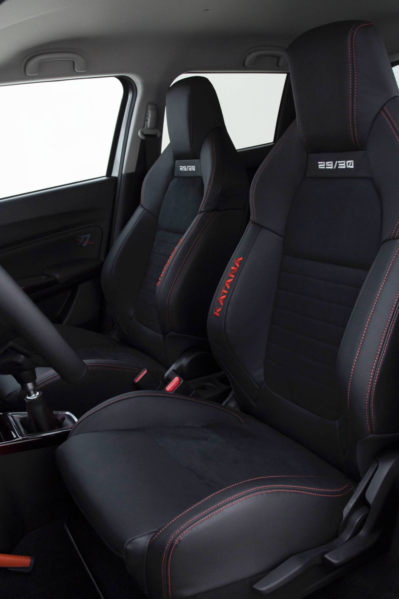 Ghế của Suzuki Swift Sport Katana 2019