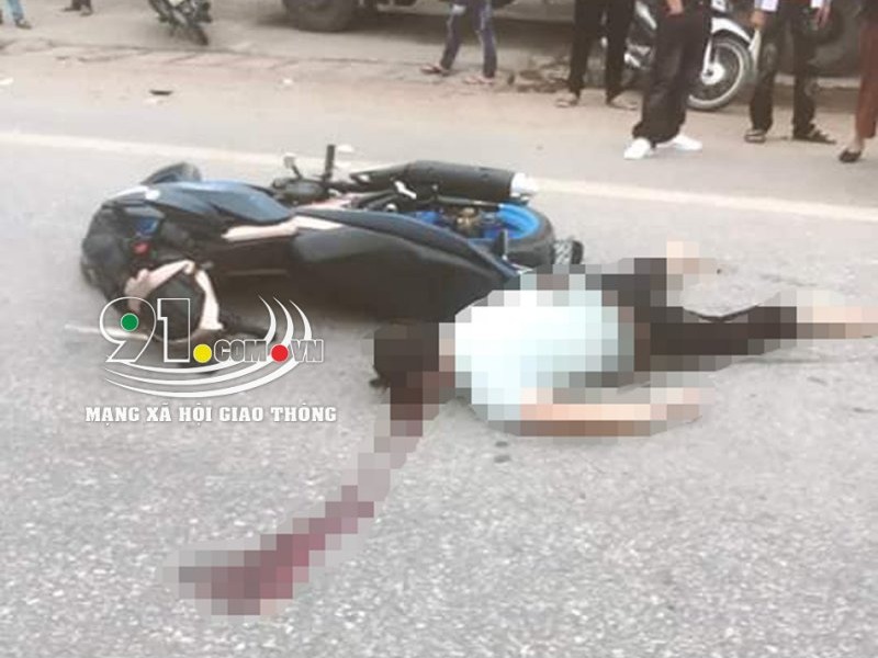 Nam thanh niên tử vong tại chỗ do đập đầu xuống đất và không đội mũ bảo hiểm