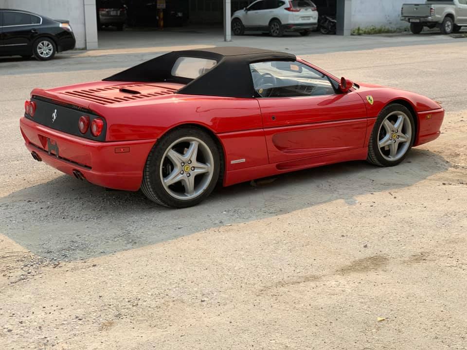 Ferrari F355 Spider lần đầu vào Nam sau khi được một người sưu tập Ferrari điểm mặt