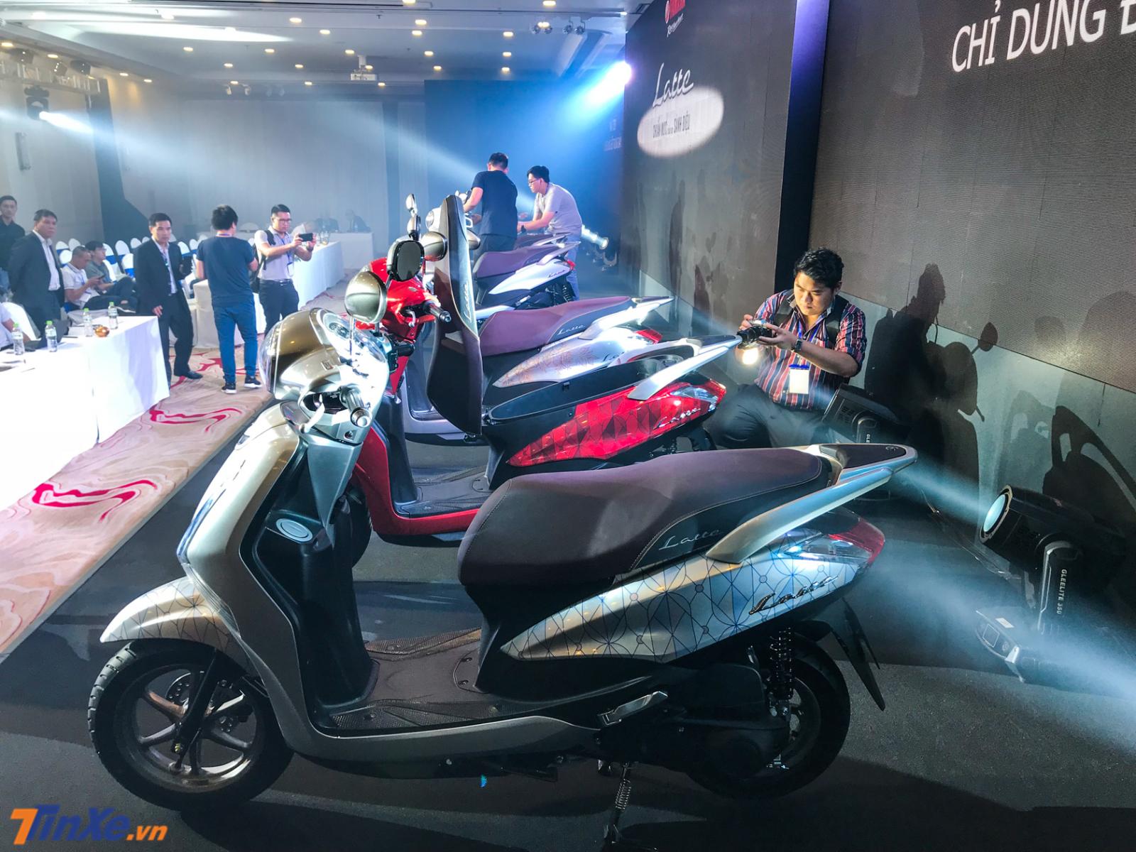 trưng bày sản phẩm Yamaha Latte độ tem tại các cửa hàng trưng bày sản phẩm Yamaha Latte độ tem tại các cửa hàng