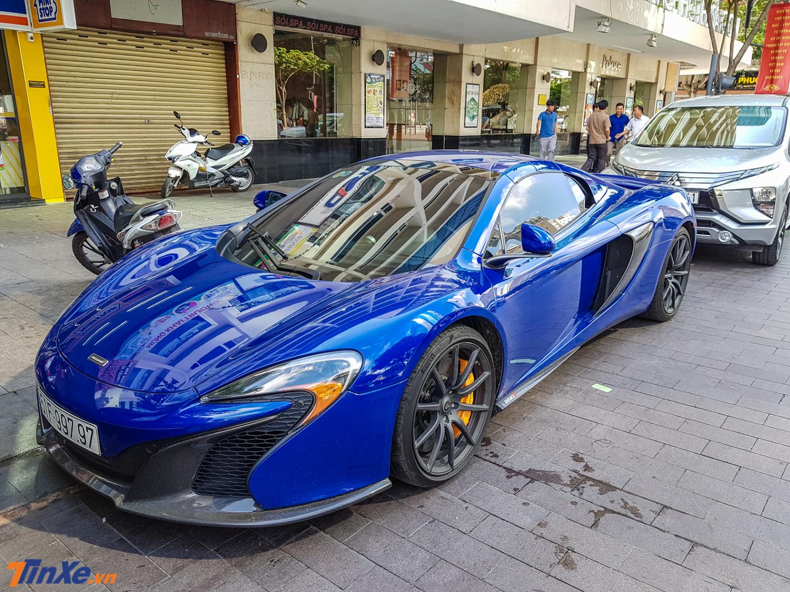 McLaren 650S Spider màu xanh dương từng của Cường McLaren 650S Spider màu xanh dương từng của Cường Đô-la