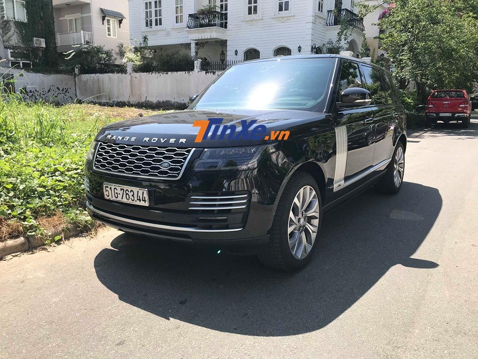 Và cả Range Rover Autobiography đời 2018 Và cả Range Rover Autobiography đời 2018