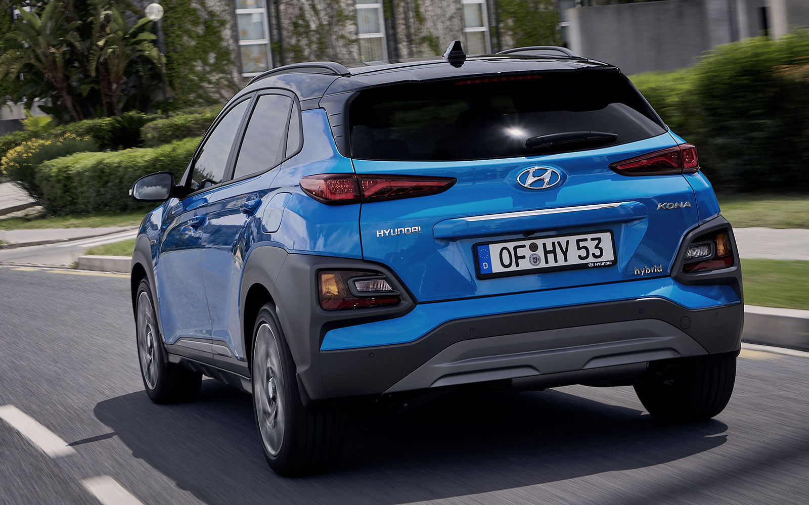 Hyundai Kona Hybrid 2019 được sơn màu xanh dương Blue Lagoon