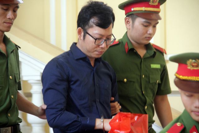 Tại phiên tòa sơ thẩm sáng ngày 5/6/2019, bị cáo Nguyễn Đăng Thảo đã thừa nhận tội trang buôn lậu 91 xe BMW Tại phiên tòa sơ thẩm sáng ngày 5/6/2019, bị cáo Nguyễn Đăng Thảo đã thừa nhận tội trang buôn lậu 91 xe BMW