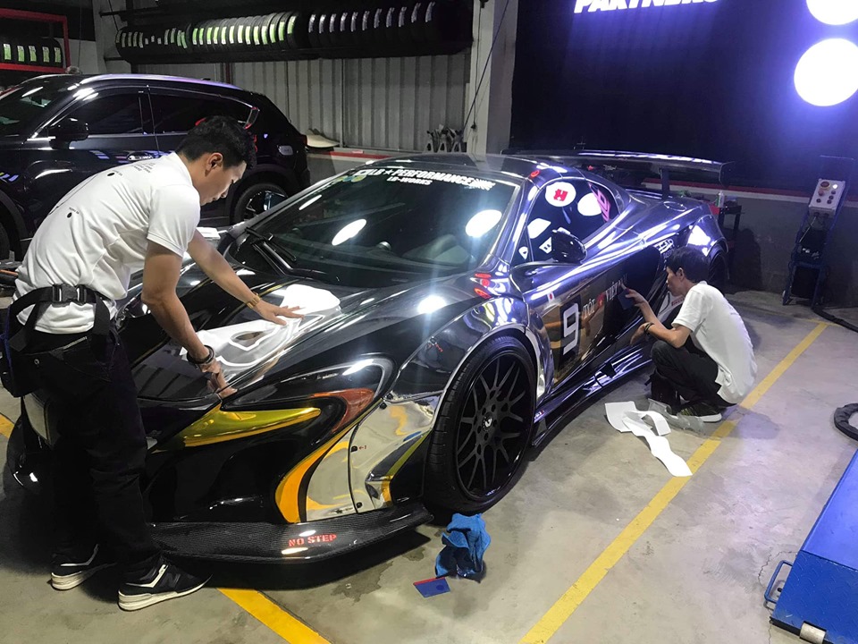 Dương Kon đem siêu xe McLaren 650S Spider độ Liberty Walk tham dự Car Passion 2019