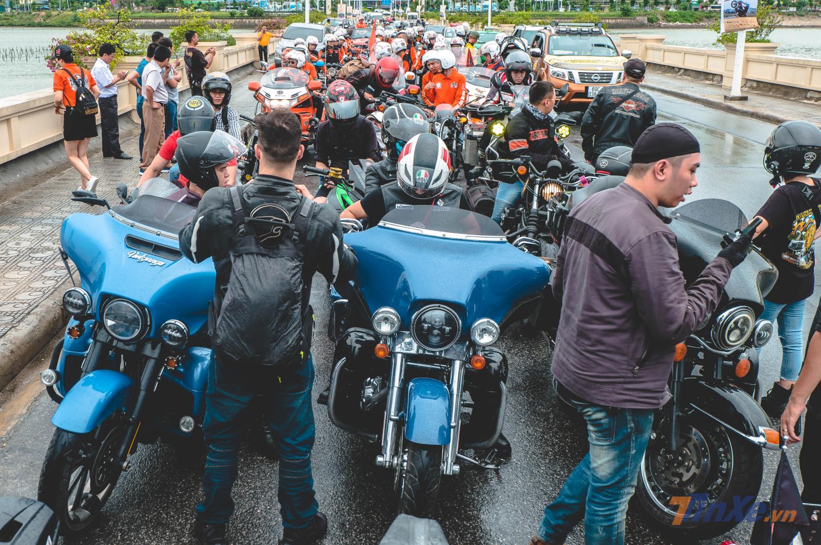 Vietgangz với dàn xe Harley cực khủng và âm thanh uy lực