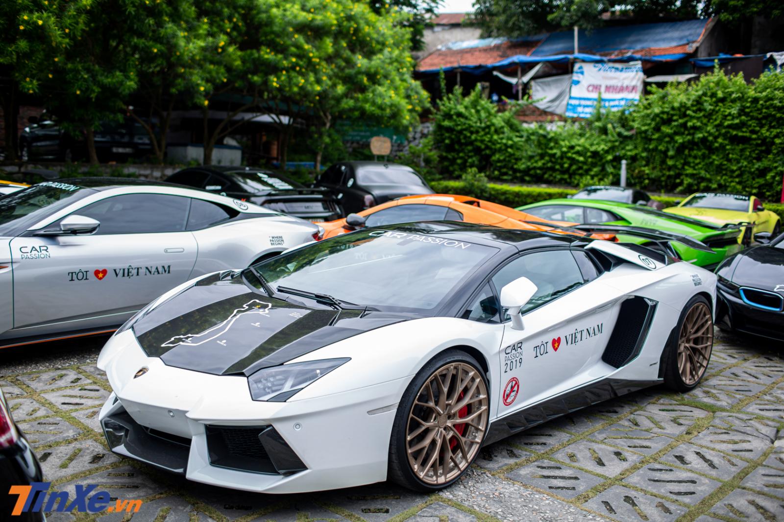 Một siêu xe độ nữa lần này là Lamborghini Aventador LP700-4 mui trần mang body kit của Novitec và mâm độ của Anrky