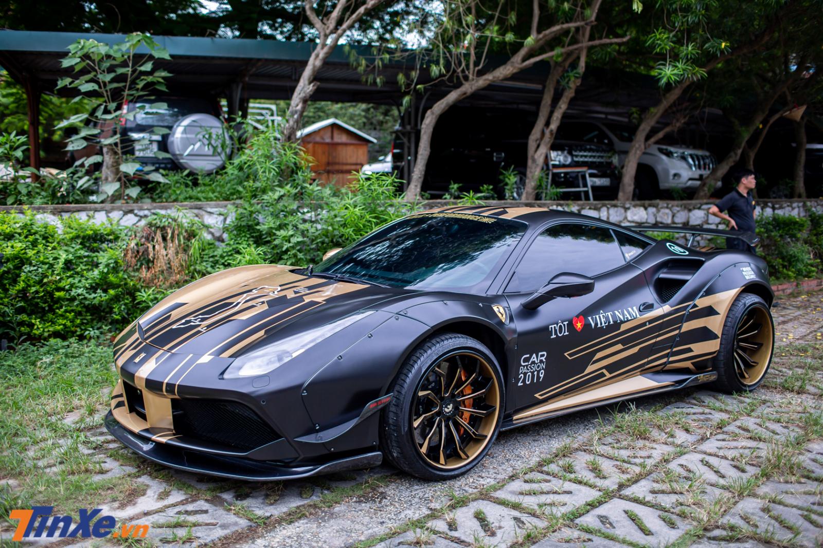  Siêu xe Ferrari 488 GTB độ Liberty Walk 