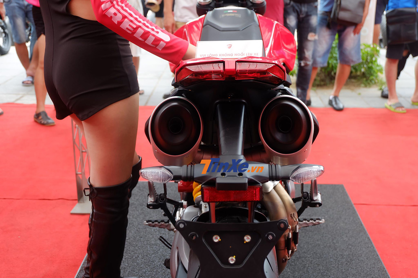 Đuôi xe Hypermotard 950 Đuôi xe Hypermotard 950