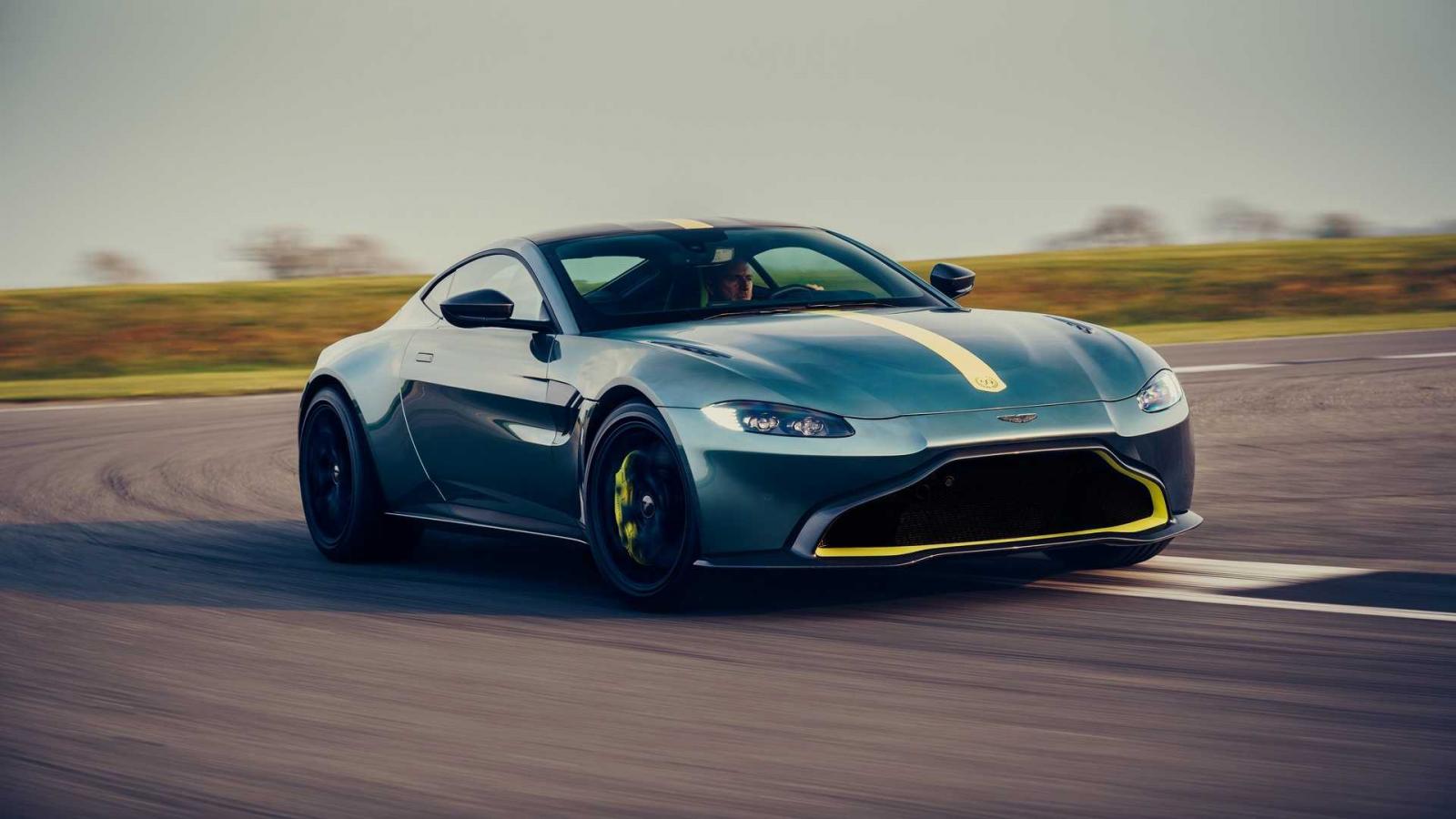 Aston Martin Vantage AMR chỉ có đúng 200 chiếc trên toàn thế giới