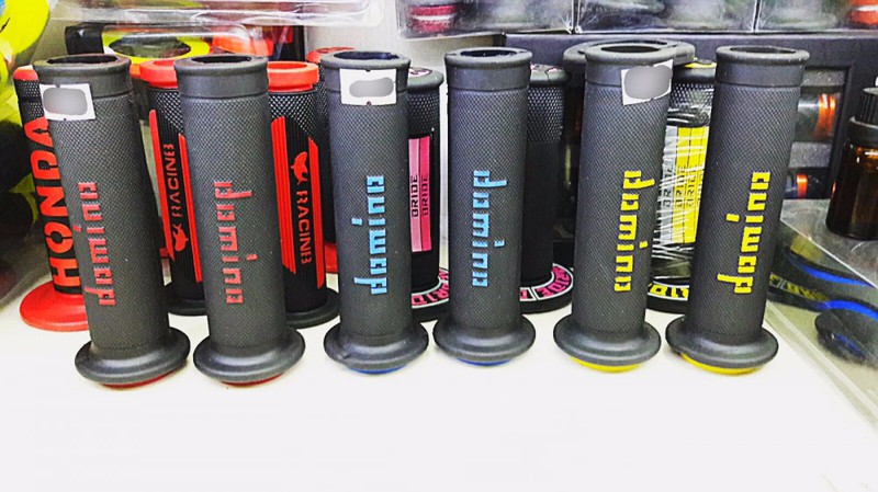 Cần suy nghĩ kỹ trước khi lắp bao tay độ cho xe Cần suy nghĩ kỹ trước khi lắp bao tay độ cho xe