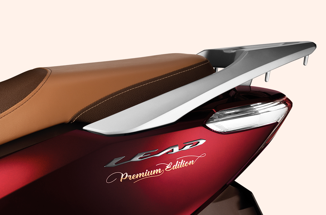 Bản Cao cấp với dòng chữ Premium Edition Bản Cao cấp với dòng chữ Premium Edition