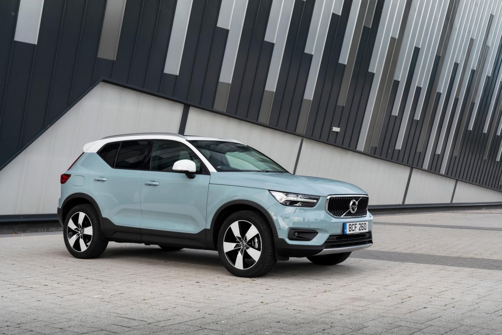Volvo XC40 2020 đi kèm bộ vành hợp kim 18 inch