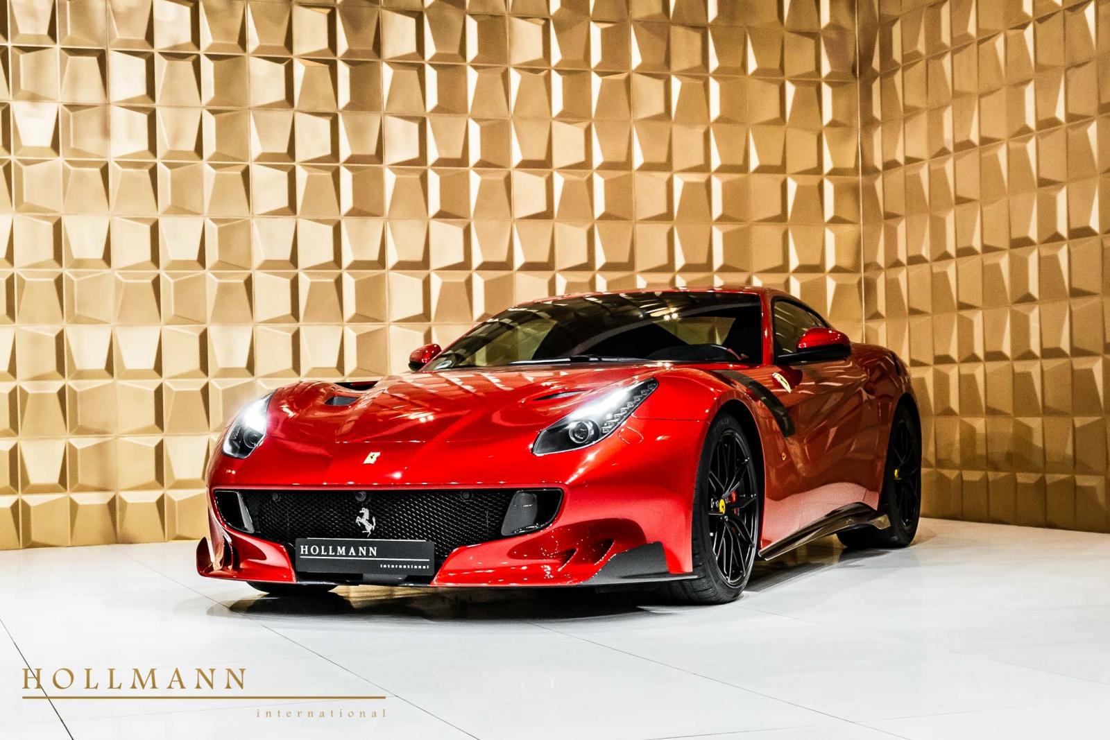 Mức giá rao bán của siêu xe Ferrari F12tdf này cao gần gấp 3 lần giá xuất xưởng