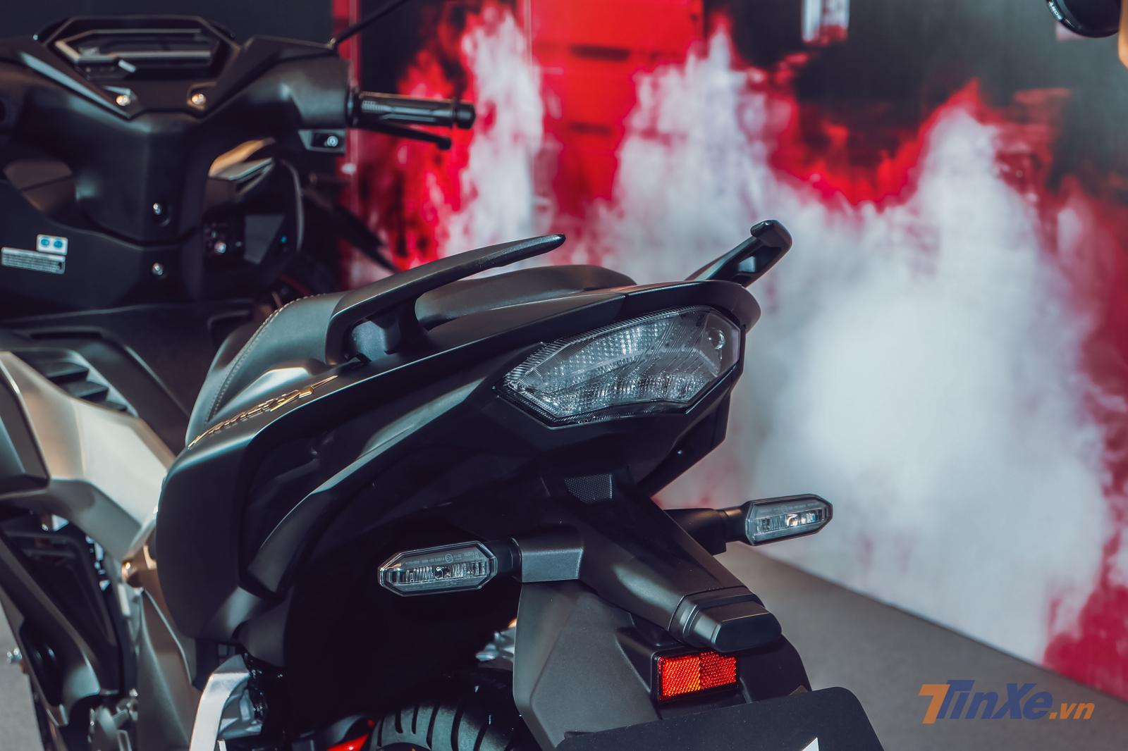 Đuôi xe Honda Winner X