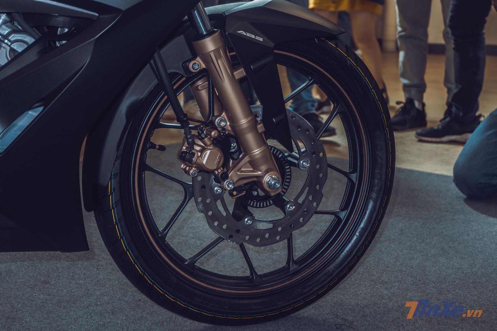 Honda Winner X cho bộ phanh ABS rất an toàn và hợp lý