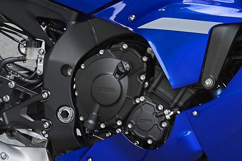 Động cơ của Yamaha R1 và Yamaha R1M được cải tiến giúp tăng hiệu năng Động cơ của Yamaha R1 và Yamaha R1M được cải tiến giúp tăng hiệu năng