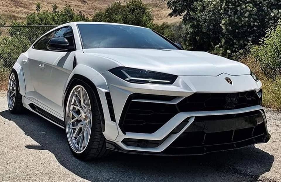 Đây là diện mạo hầm hố của Lamborghini Urus với bộ kit widebody bằng carbon