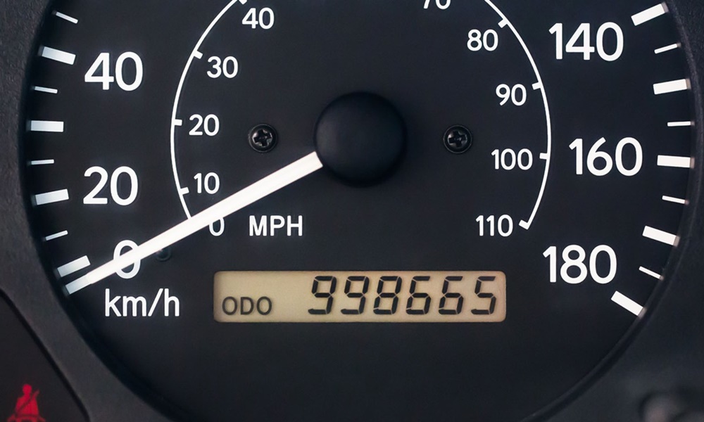 Nên mua một chiếc xe đã chạy qua  bao nhiêu km?
