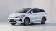 BYD M6
