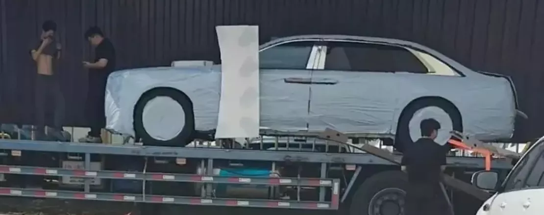Xe limousine hạng sang của BYD dự kiến ra mắt vào tháng sau, nhắm đến các đại gia dầu mỏ