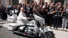 Giáo hoàng Lêô XIV được tặng xe mô tô BMW R18 nhưng sẽ không điều khiển nó qua Vatican