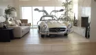 Mang chiếc Mercedes-Benz hơn 70 tuổi vào phòng khách trưng bày chủ xe mới phát hiện bí mật động trời